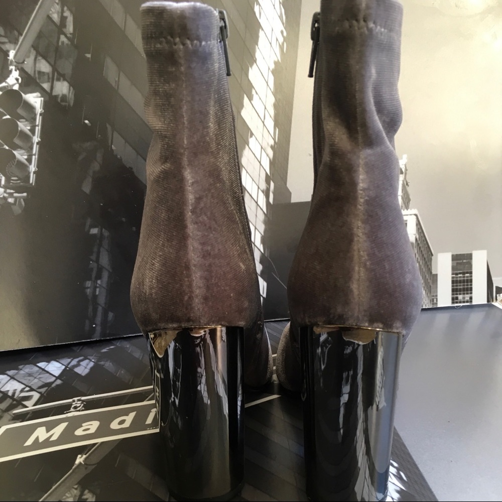 Women's  Aldo Boots - Picture 6 of 6